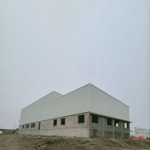 Steel Pre Engineered Buildings Fabrication Service - Image 2
